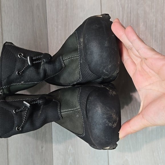 Keen Womens Vail Primaloft 200 gr insolation outsole Leather Boots shoes sz 6.5 - Picture 4 of 14